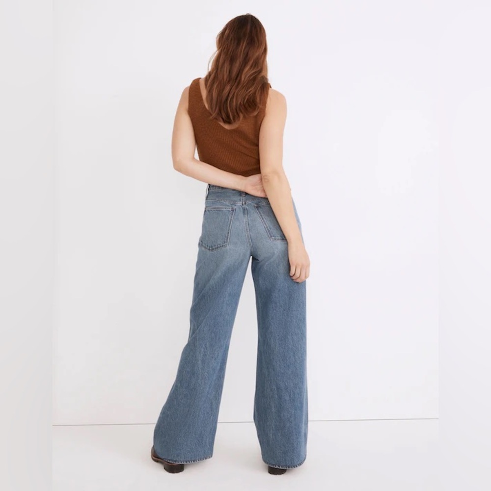 Superwide-Leg Jeans in Amcliffe Wash: Knee-Rip Edition Size 27 - Picture 9 of 9